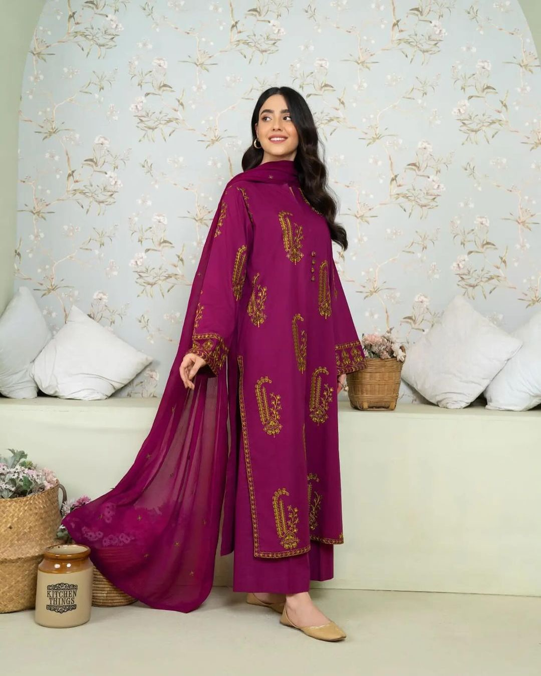 JASMINE EMB 2-Piece Suit - Stitched - The Mak's Store