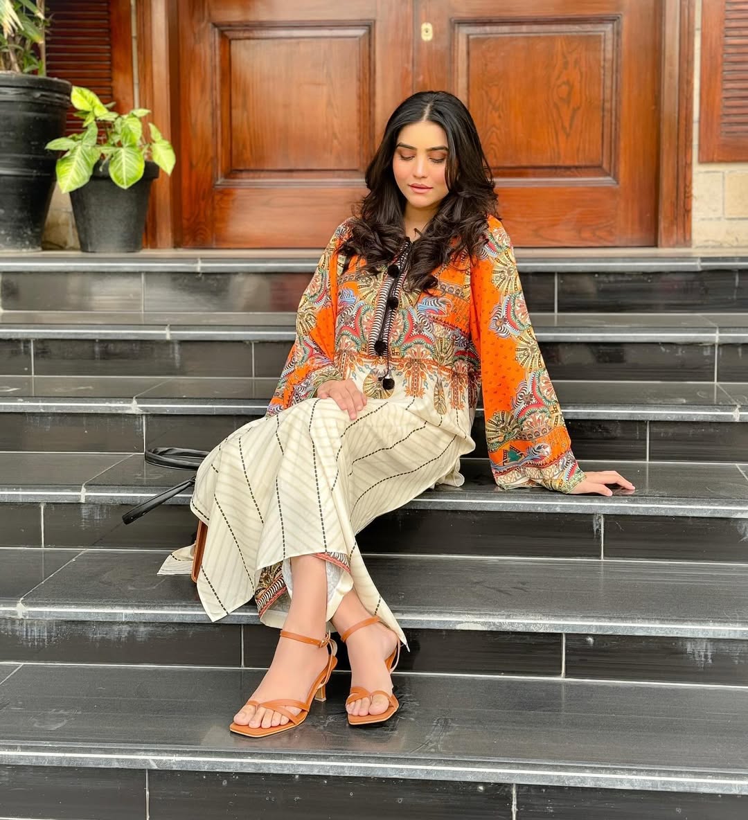 Hira Co Ord 2 Piece Stitched - The Mak's Store