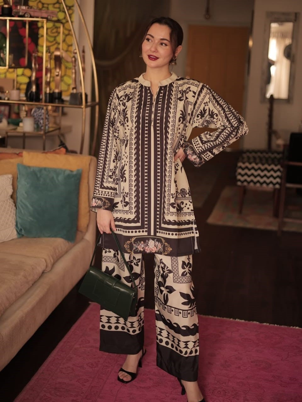 Winter Collection - Hania Amir Digital Printed 2Pc - The Mak's Store