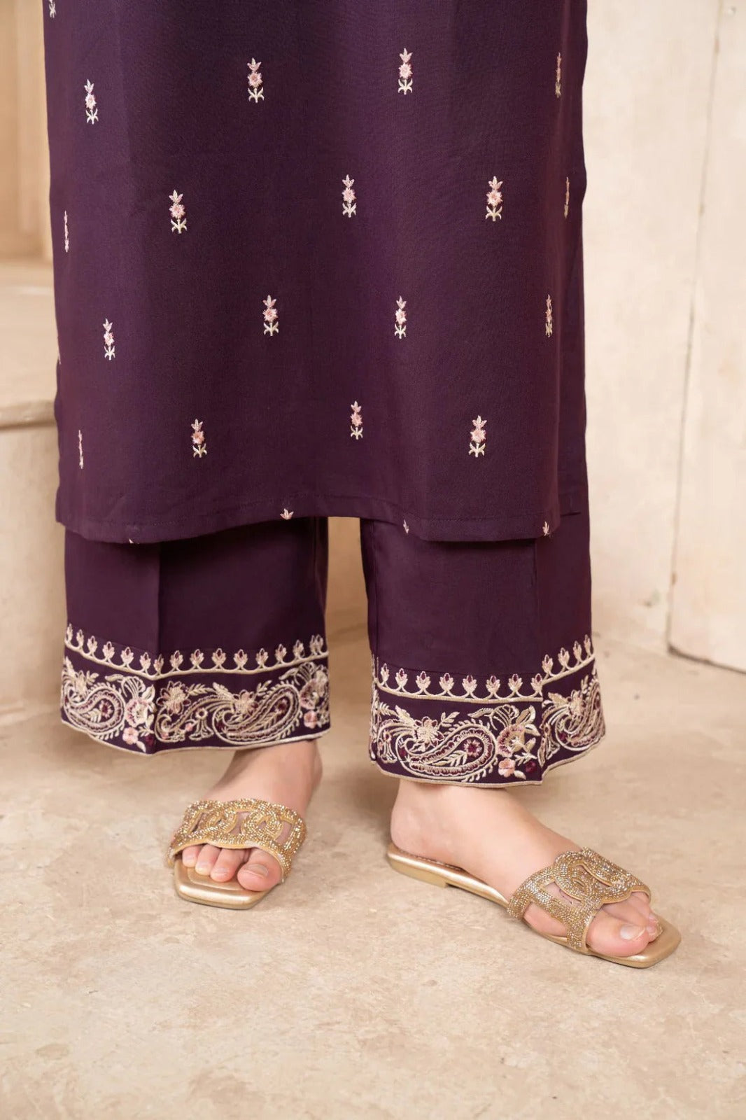 NAAZ EMB LONG LENGTH (Double Pocket) - Embroidered Trouser 2-Piece Set - The Mak's Store