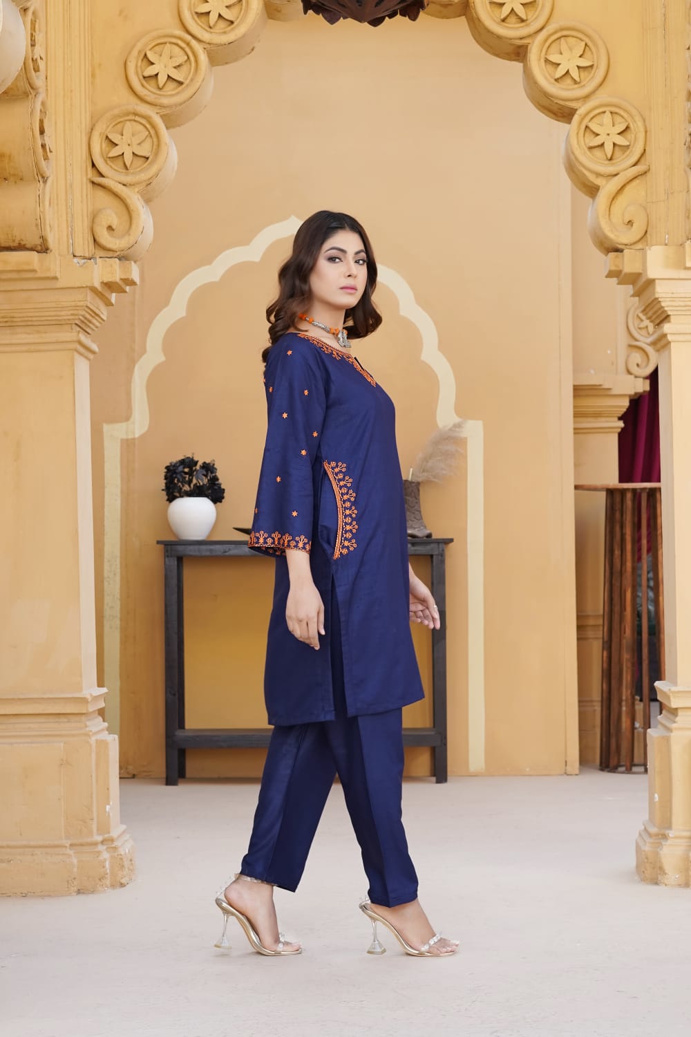 Pocket Embroidery 2-Piece Suit - The Mak's Store