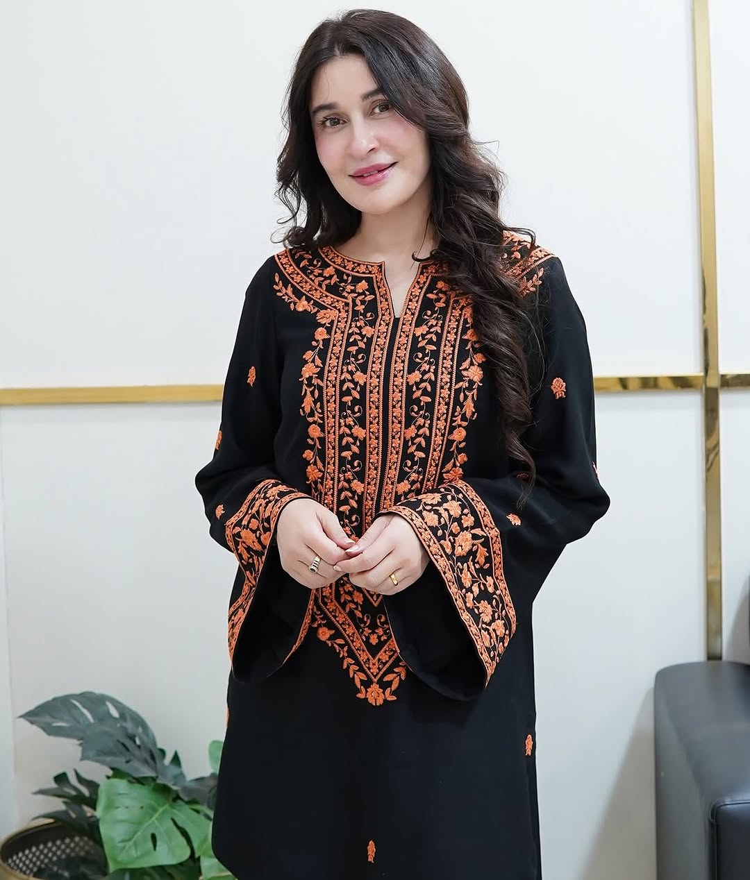 Sofia Brand stitch 2pc - The Mak's Store