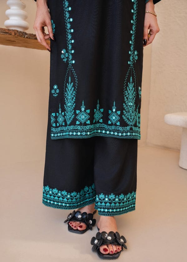 SERENA EMBROIDERED 2PC