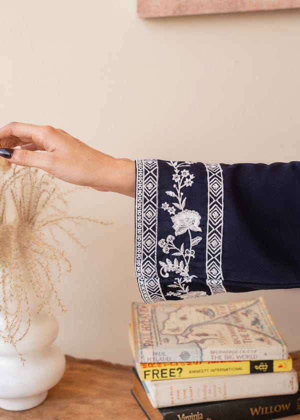 NEELZAAR EMBROIDERED 2PC