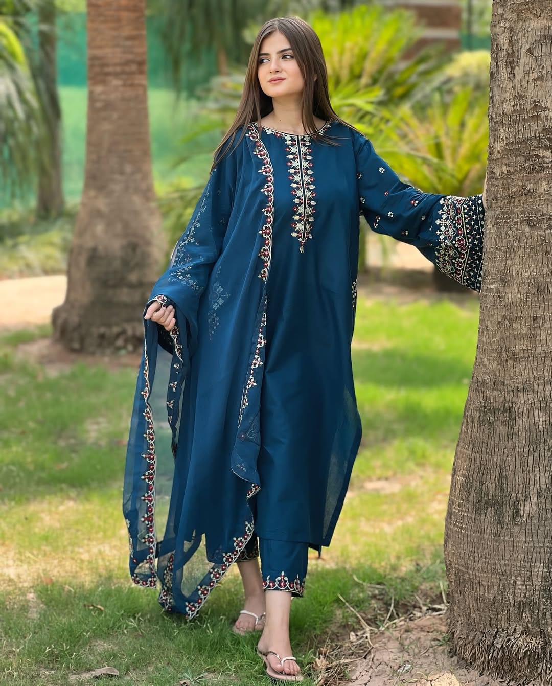 ARTICLE NAME:  MASHAL EMBROIDERY 3PC