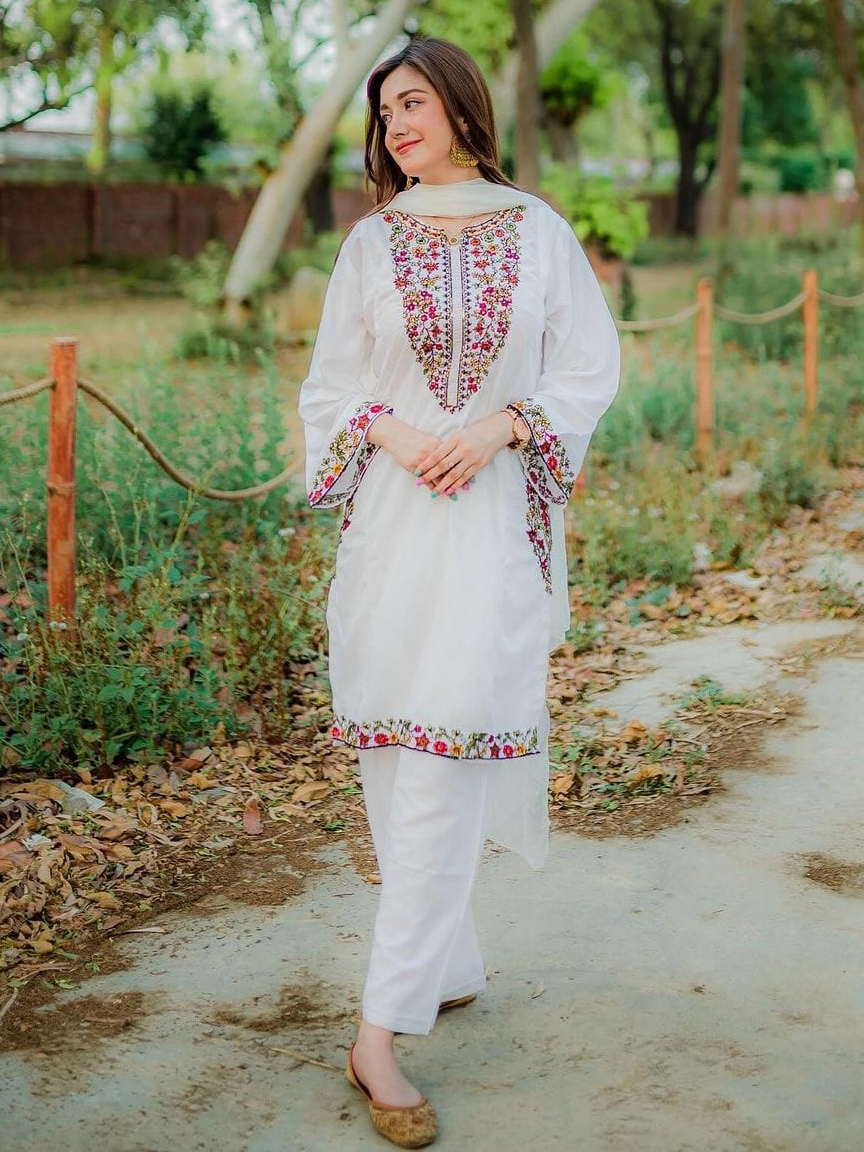 Pocket Sequence Embroidery 2-Piece Set - The Mak's Store