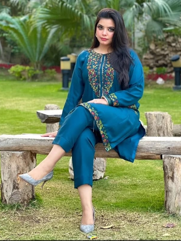 Pocket Sequence Embroidery 2-Piece Set - The Mak's Store