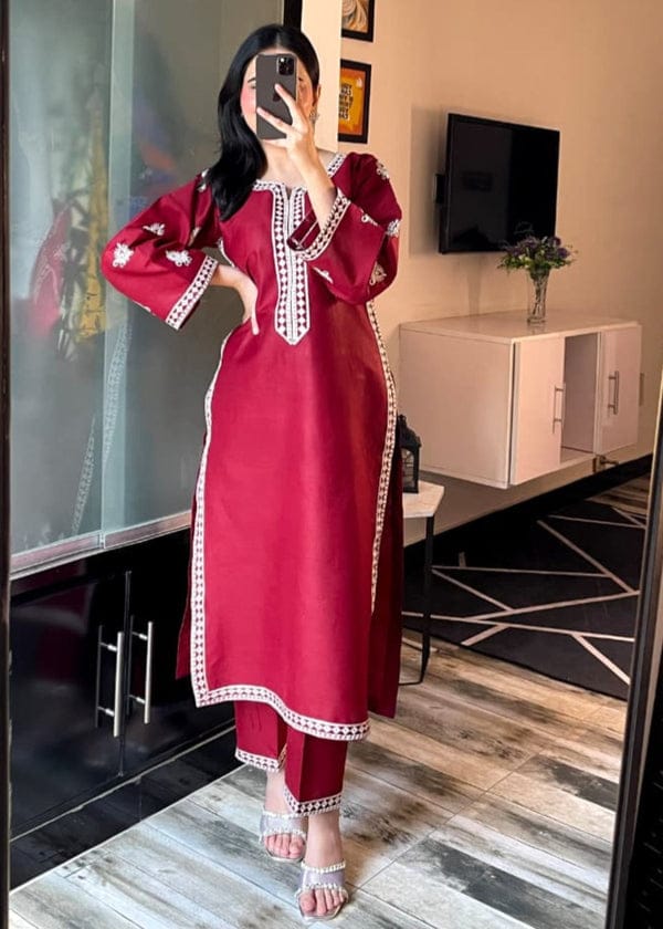 LILY EMBROIDERED 2PC